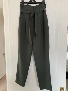 Grüne Damenhose von New Look - Größe UK 6 - sehr guter Zustand - Bild 1 von 5