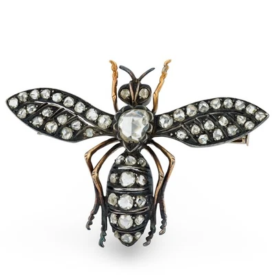 Antique 1.30 carat rose cut diamond 18k yellow gold silver insect brooch - Image 1 of 4