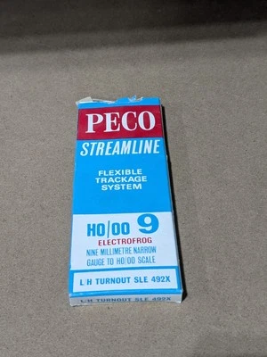 Peco Streamline - #SLE-492X - HO/OO Scale - 9mm NG - L/H Tunrout SLE - NOS - Image 1 of 4