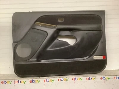 Передняя пассажирская дверная панель 1999-2002 Chevrolet Silverado, от оригинального производителя, б/у, сломанная вкладка - Изображение 1 из 4