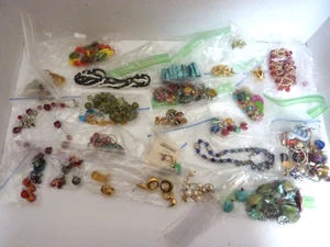 Vintage to Now Costume Jewelry Lot of 25 Bags ~ Necklaces, Bracelets, Earrings - Picture 1 of 10