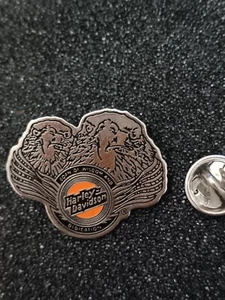 Pin's Pins Pin Enamel 42 BIKERS Motard "HARLEY DAVIDSON" - Imagen 1 de 5