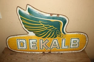 Letrero de metal en relieve de 28" oreja voladora de maíz semilla de calb vintage de los años 50 orientado a la derecha - Imagen 1 de 6