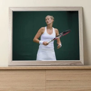 Mathilde Johansson: 10""x8"" professionelles Foto - Bild 1 von 2