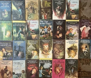 Nancy Drew Mysteries Book Lot of 26 Books Carolyn Keene Vintage 1952-79 - Picture 1 of 6