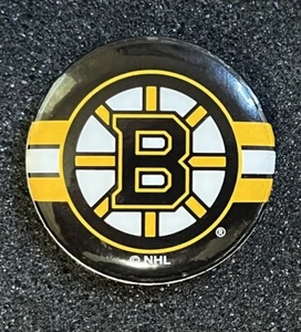 NHL BOSTON BRUINS 1.25" BUTTON LIMITED METAL PINBACK BANNER DESIGN - Picture 1 of 1