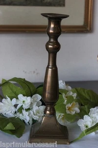 CANDELIERE D'EPOCA IN OTTONE H cm 24 CANDELABRO VINTAGE BRASS CANDLESTICK - Picture 1 of 6