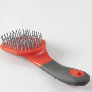 Premier Equine Soft Touch Mane & Tail Brush - Red Premier Equine - Picture 1 of 1