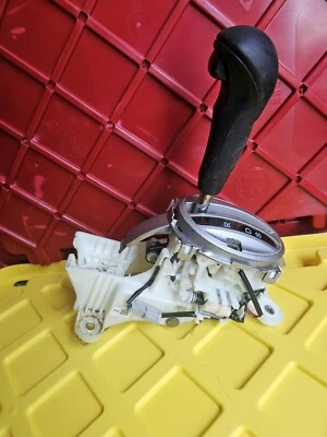 Honda Fit Sport 2009 OEM transmisión automática selector de cambios conjunto de palanca de cambios Foto 1 de 4