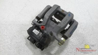Pinza de freno trasera izquierda GMC Acadia 2022 Foto 1 de 4
