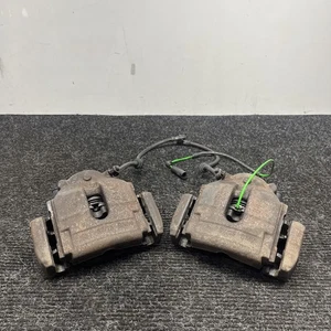 ☑️ 01-06 JUEGO DE PINZAS DE FRENO DELANTERAS IZQUIERDA Y DERECHA BMW E46 330i 330Ci tracción trasera OEM - Imagen 1 de 22