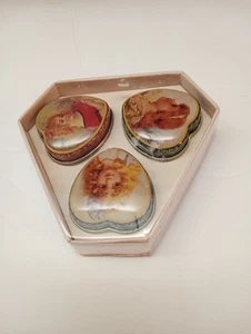 3er Pack Pillendosen Repro Viktorianische Mädchen Herzform Dose, Neu, Kostenloser Versand - Bild 1 von 3