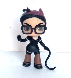 DC Comics Bombshells Catwoman Funko Mystery Mini Vinyl Figur Walmart Exclusive - Bild 1 von 1