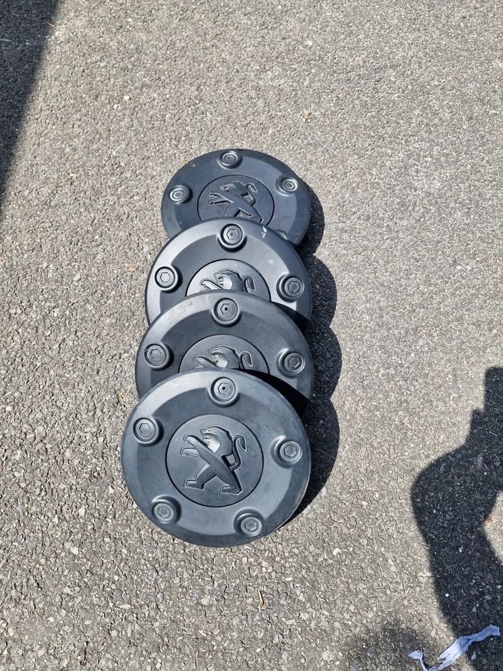 Центральные колпаки колес Peugeot Expert 9677413577 - Изображение 1 из 1