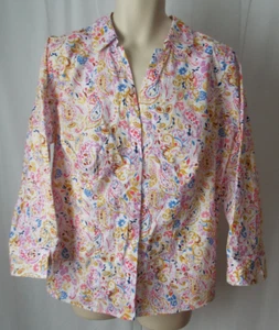Women's Croft & Barrow Paisley V neck Button Front Top Size 1X - Picture 1 of 4
