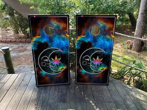 WASSERDICHT & VERBLASST Cornhole Board Wraps / Psychedelic Moon und Cannabis - Bild 1 von 3