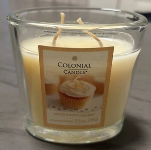 Colonial Candle Vanilla Frosted Cupcake 3.5oz In Oval Glass Rare HTF Scent New - Picture 1 of 7