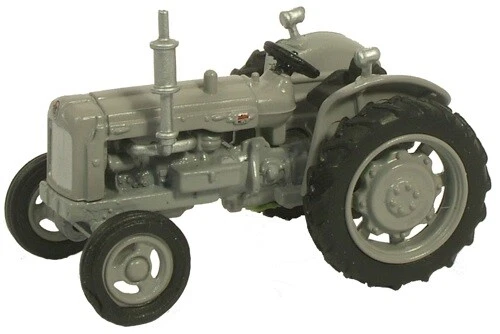 OXFORD 1/76 FORDSON TRACTOR MATT GREY 76TRAC004 - Image 1 of 1