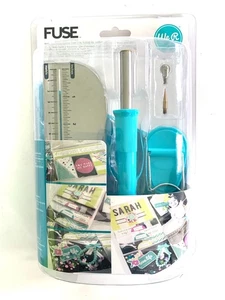 We R Memory Keepers FUSE TOOL mit Fixier- & Schneidspitzen Lineal Schablone Werkzeugständer - Bild 1 von 2