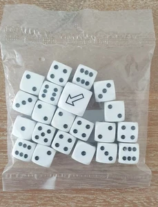 40k  Games Workshop    20 x 12mm D6 dice + 16mm Scatter Dice   Free Ship...... - Picture 1 of 1