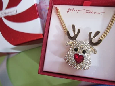 Colar pingente nariz coração vermelho renas pavê cristal transparente Betsey Johnson novo na caixa - Imagem 1 de 4