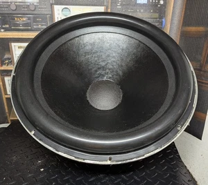 1 Gauss Loudspeaker 18" woofer 4883B - Picture 1 of 4