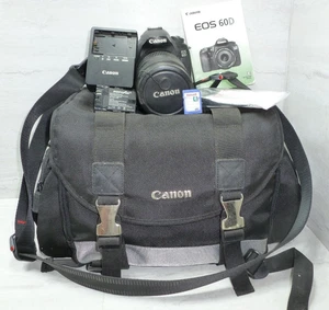 Canon EOS 60D Digital SLR con lente Canon 18-200 mm/manual/batería/cargador/bolsa/tarjeta SD - Imagen 1 de 12
