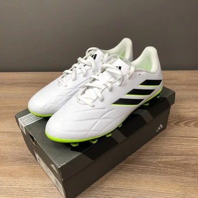 Botines de fútbol Adidas Copa Pure.4 FxG Junior GZ2551 talla 4,5 - blancos/verdes Foto 1 de 4