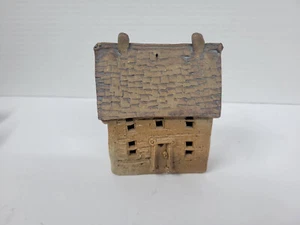 Windy Meadows Pottery Cottage Primitive - Picture 1 of 5