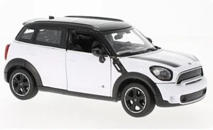 Rastar Mini Cooper S Countryman (R60) White/Black 1:24 Model Car - Picture 1 of 1