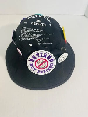 Sombrero de cubo de colección retirado pero reconquilado 8 botones/alfileres ODA A LA JUBILACIÓN mordaza regalo Foto 1 de 4