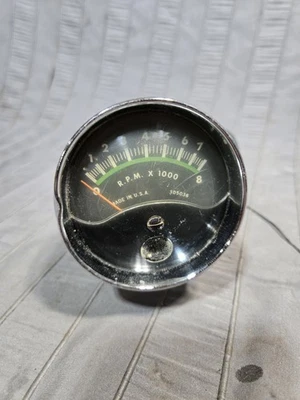 Tacómetro vintage RAC años 60 3" línea verde 8000 rpm 12 voltios Chevy Ford Hot Rod Foto 1 de 4