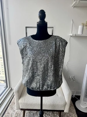 Camiseta sin mangas Express plateada lentejuelas dobladillo burbuja talla grande ¡NUEVA CON ETIQUETAS! Foto 1 de 4