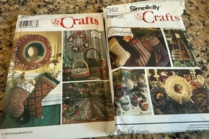 Vintage Simplicity #8770 & 7952 Christmas Decor - Wreath Stocking & More - Picture 1 of 6