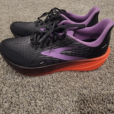 全新! Brooks Hyperion Max 女式 11.5 码跑步鞋 1203771B089  — 第 1/4 张图片