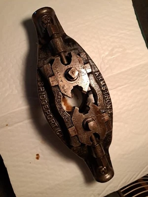 Vintage F. Armstrong 2 Pipe Threader  Made In U.S.A. - Image 1 of 2