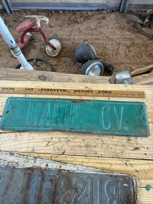 "Porcelana en relieve vintage? Letrero de nombre de calle retirado Marie Cove 24""x6""" Foto 1 de 4
