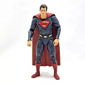 McFarlane DC Multiverse Justice League Superman 7" Action Figure 2021 Fists Hand - Picture 1 of 13