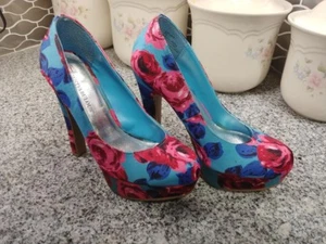 Just Fab Floral High Heels, Size 7.5 - Picture 1 of 3