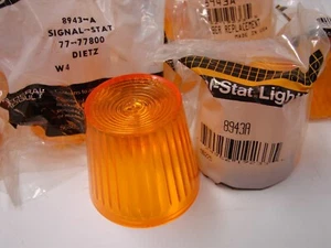 NOS Signal Stat 8943A Dietz 77-77800 (77-778) Bullet Cab Marker Light Lens Amber - Picture 1 of 3