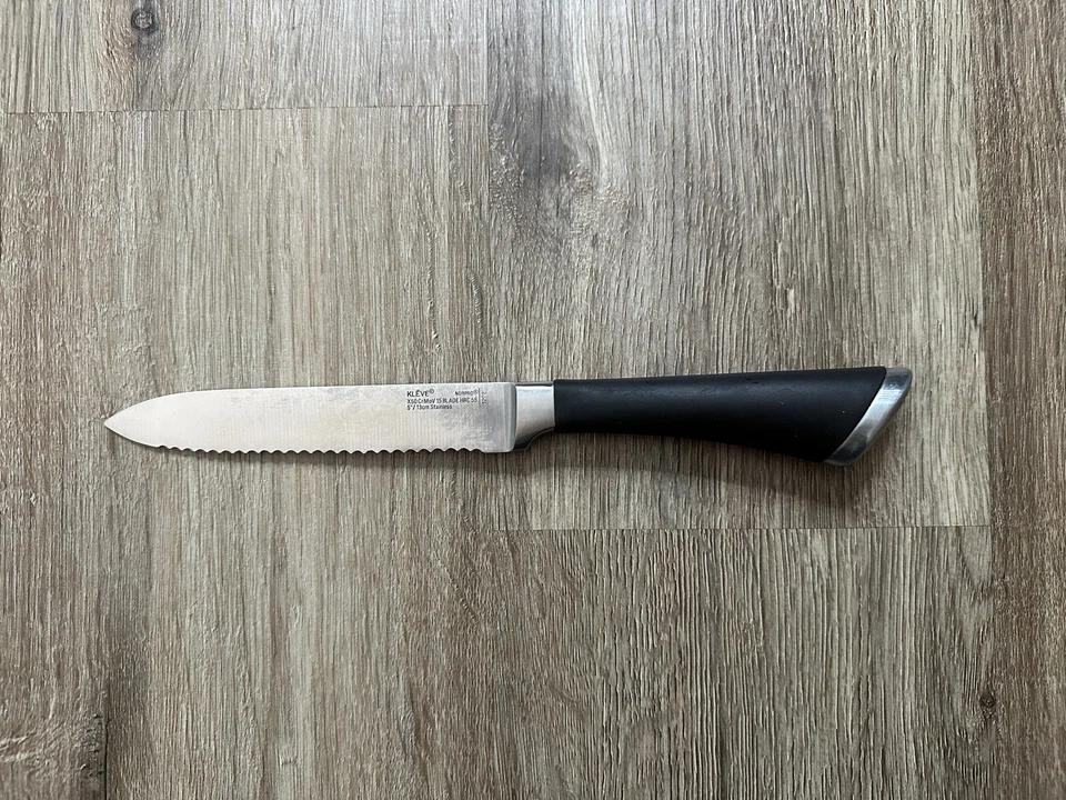 Cuchillo utilitario/tomate Norpro Kleve vanadio 5” acero inoxidable dentado 1202 Foto 1 de 4