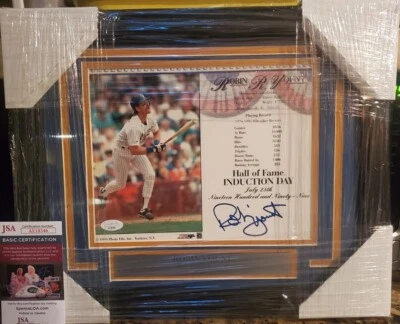 NICE FRAMED & MATTED Brewers Robin Yount HOF Day 8x10 Photo Autograph JSA COA - Image 1 of 4