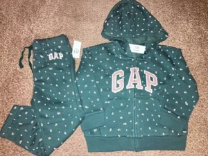 NEW With Tags Baby Gap Girl's Zipper Logo Sweatshirt/Sweat Pants Outfit 5T/5YR - Picture 1 of 3