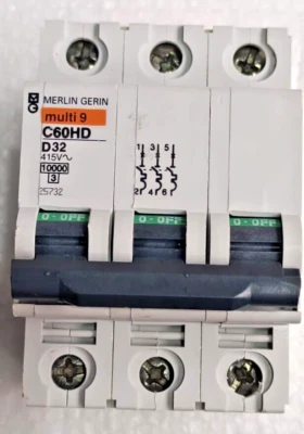 Merlin gerin c60hd d32 three pole circuit breaker - Image 1 of 4