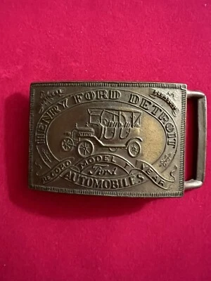 DE COLECCIÓN HENRY FORD RECORD AÑO PARA HEBILLA DE LATÓN PRODUCCIÓN MODELO 'T' Foto 1 de 2