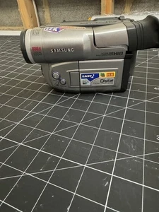 Samsung 8mm 880X Digital Zoom Hi8 Camcorder Modell SCL700 - UNGETESTET - Bild 1 von 23