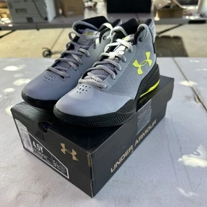 Under Armour Boys's UA BGS JET 2017 Basketball Shoe 1296009-941 - 4.5Y NEW - Picture 1 of 11