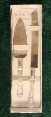 Acrylic Handle Stainless Blade Wedding Cake Serving Set - New In Damaged Box - Image 1 of 4