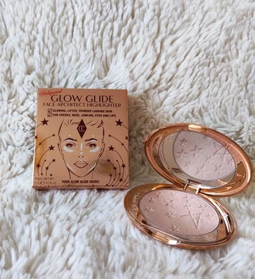 Charlotte Tilbury Glow Glide Face Architect Highlighter 7g Pillow Talk Glow New - Image 1 of 3