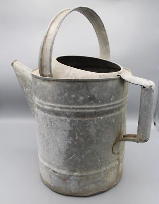 Vintage No. 10 Galvanized Watering Can Country Farm Garden Art Flower Planter - Image 1 of 4